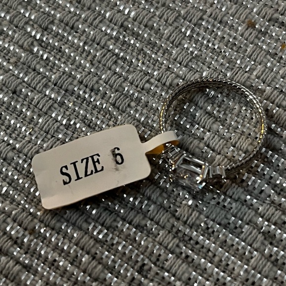 Charmed Aroma | Size 6 Ring - Picture 3 of 6